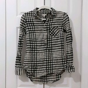 Plaid Long Sleeve Halfway Button Down